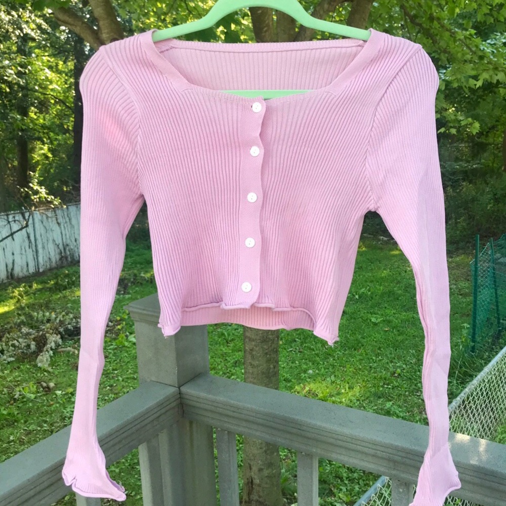 Cropped button up